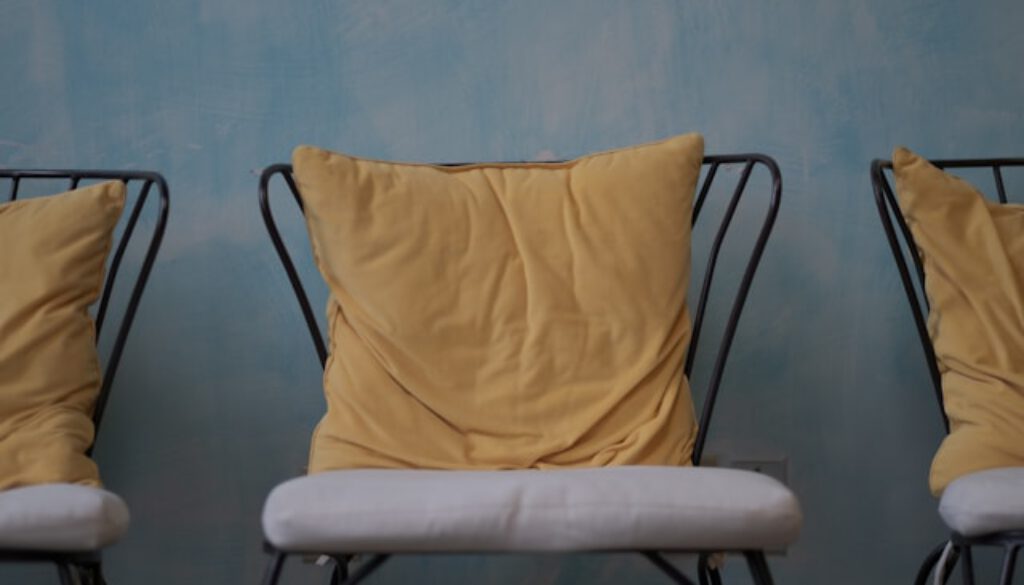 levi-meir-clancy-FMfRzANxz54-unsplash